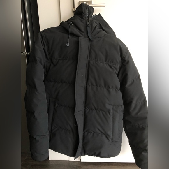 - Canada Goose Men Small Parka Puffer Jacket Black 3408mb